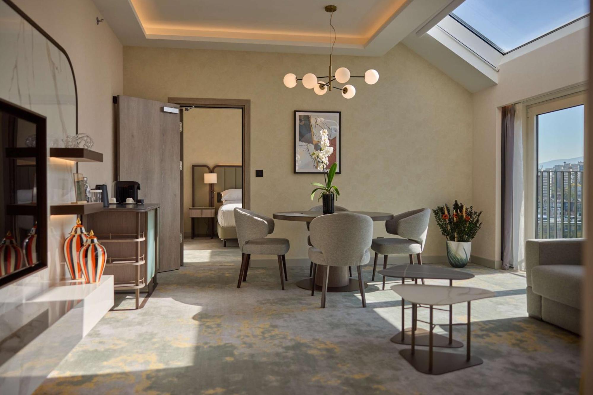 Hilton Sofia Hotel Ngoại thất bức ảnh