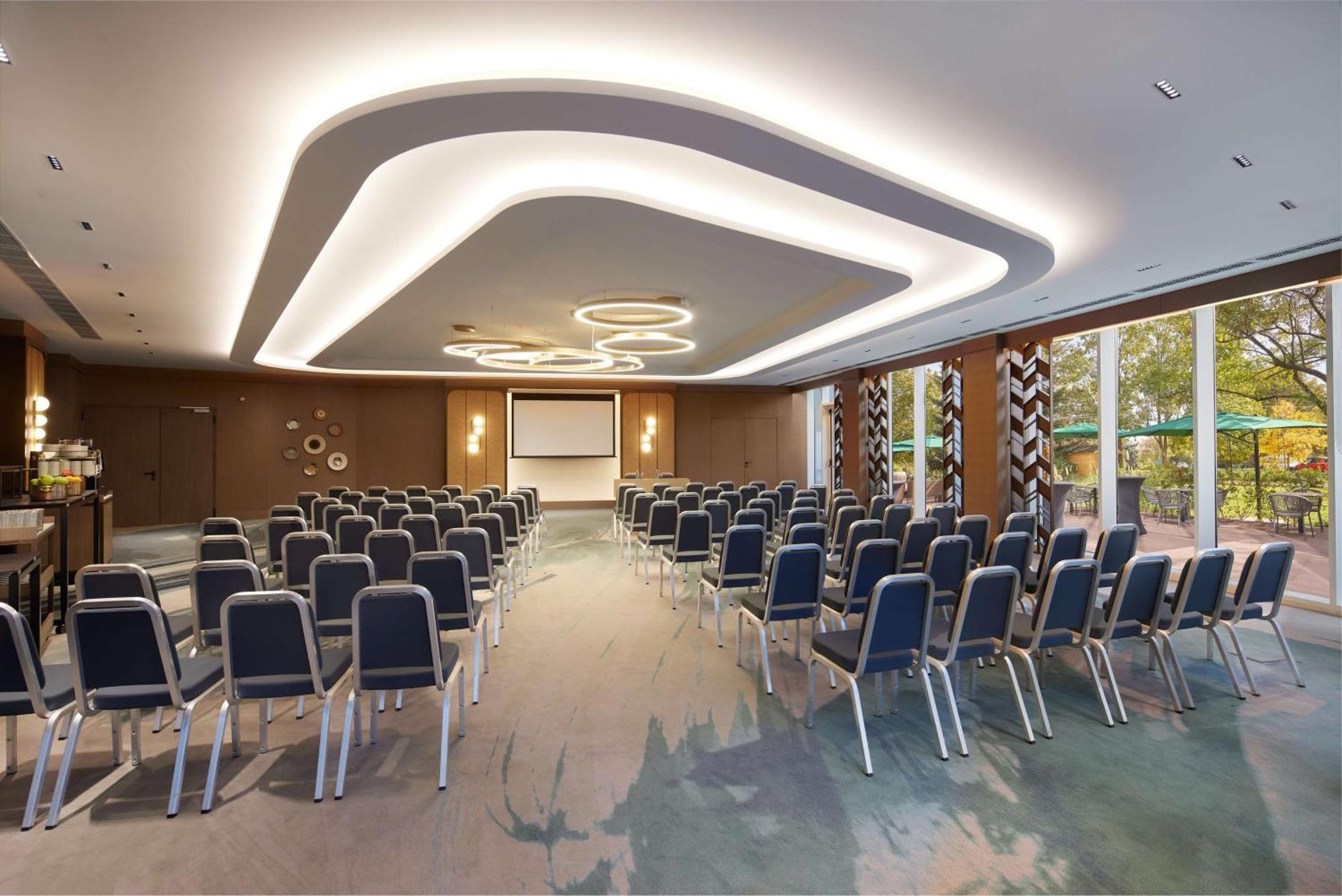 Hilton Sofia Hotel Ngoại thất bức ảnh